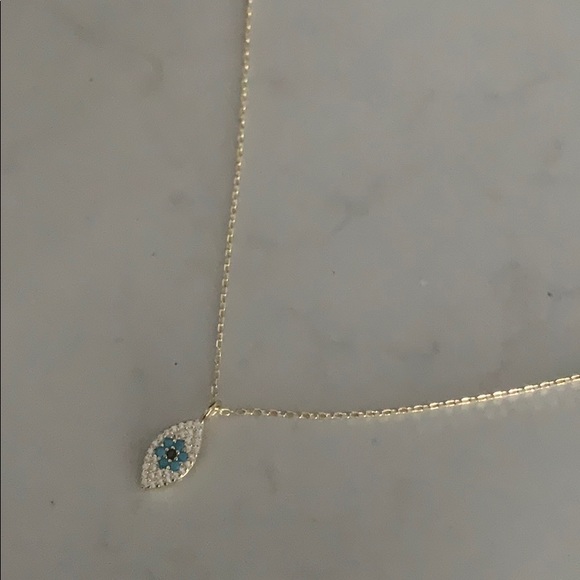 Gorgeous Dainty Evil Eye Necklace - Picture 7 of 7